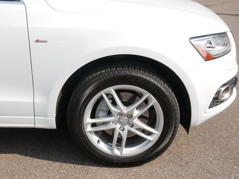 Used 2016 Audi Q5 3.0T Premium Plus w/ Technology Package AWD/4WD image 9