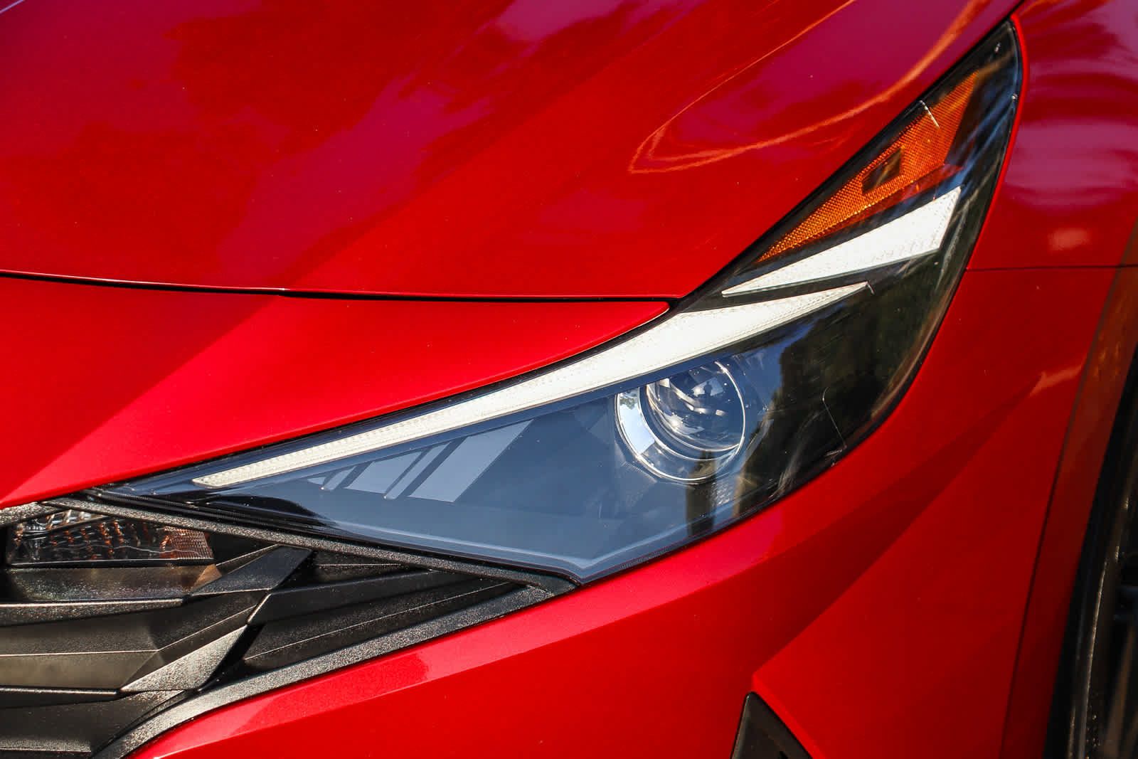 Used 2023 Hyundai Elantra SEL FWD image 4