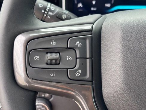 New 2026 Chevrolet Silverado 2500 ZR2 AWD/4WD image 13