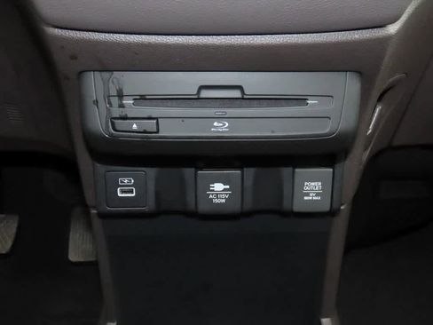 Certified 2023 Honda Odyssey Touring image 25