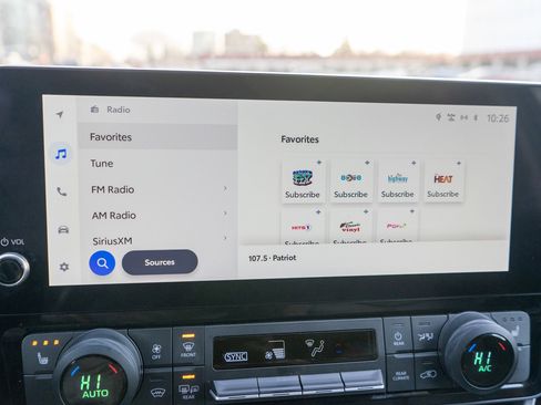 Used 2024 Toyota Grand Highlander XLE image 18