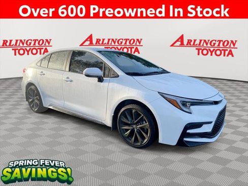 Certified 2026 Toyota Corolla SE w/ SE Package FWD image 1