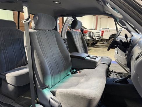 Used 2002 Toyota Tundra SR5 image 21