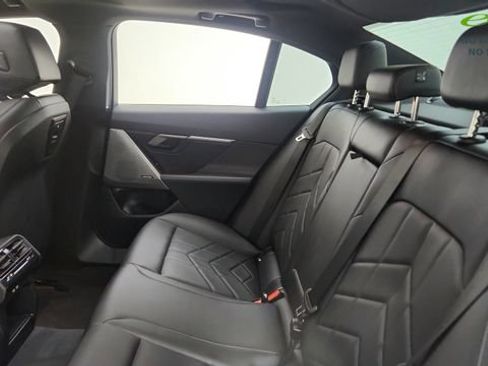 Used 2025 BMW 530i RWD image 29