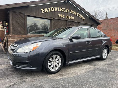 Used 2012 Subaru Legacy 2.5i Premium image 1