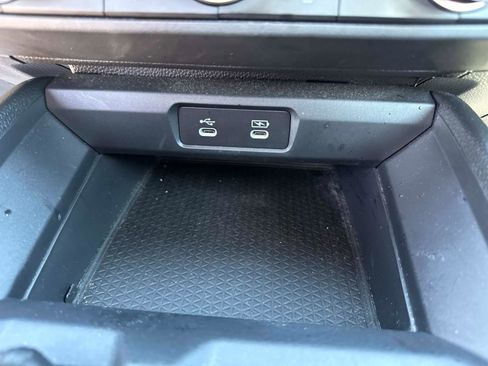 Certified 2023 Honda Accord LX image 25