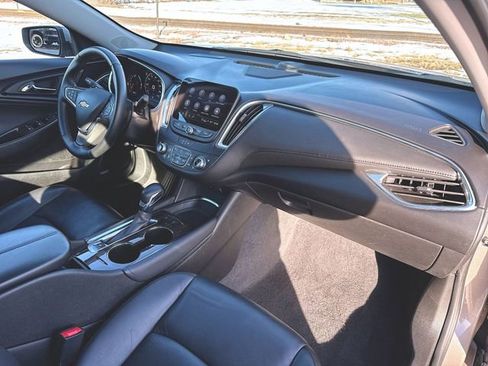 Used 2024 Chevrolet Malibu LT image 29