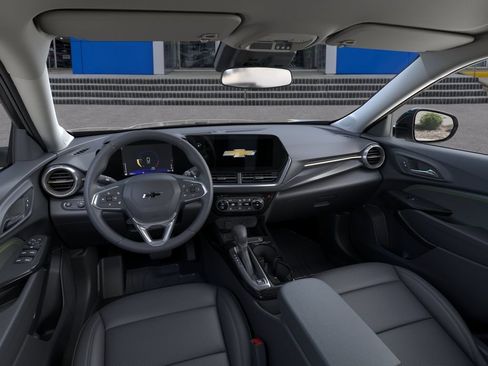 New 2026 Chevrolet Trax ACTIV w/ Driver Confidence Package FWD image 15