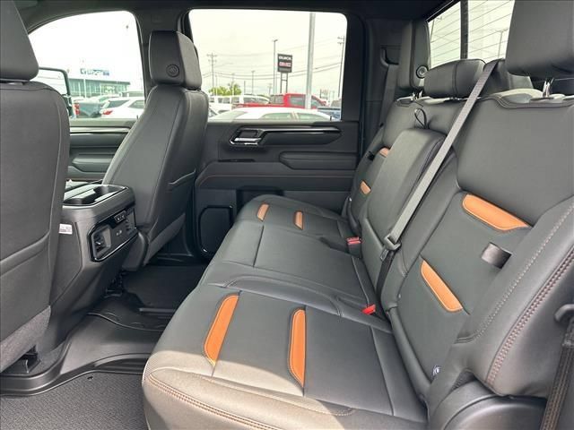 New 2026 GMC Sierra 2500 AT4 w/ AT4 Premium Plus Package AWD/4WD image 24