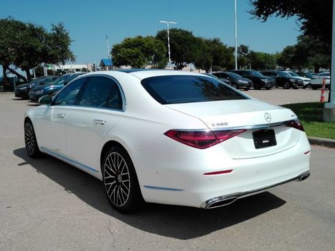 Used 2021 Mercedes-Benz S 580 4MATIC Sedan image 9