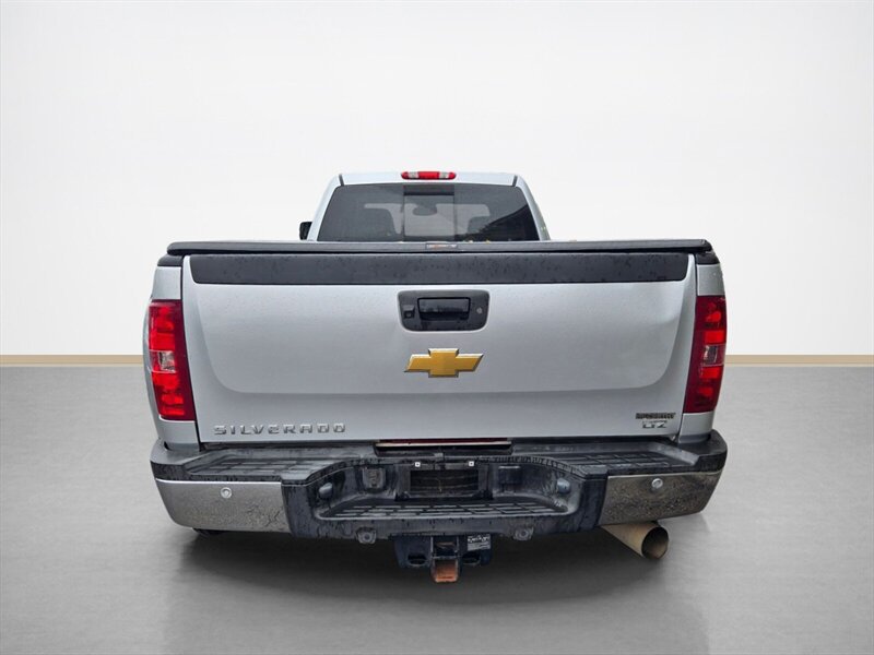 Used 2013 Chevrolet Silverado 3500 LTZ w/ LTZ Plus Package AWD/4WD image 6