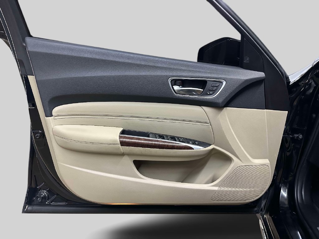 Used 2019 Acura TLX w/ Technology Package FWD image 15