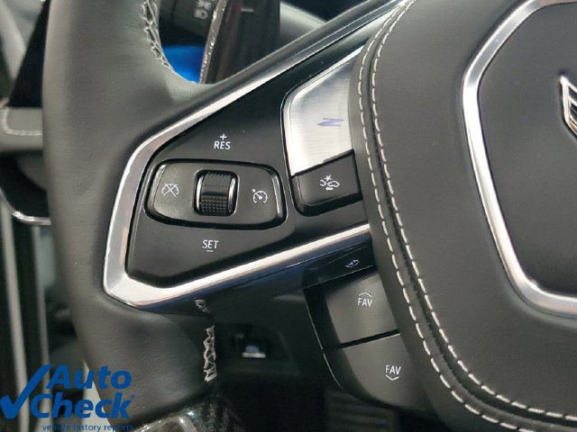 Used 2026 Chevrolet Corvette Z06 w/ Stealth Interior Trim Package RWD image 19