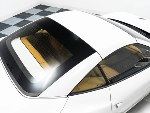 Used 2015 Ferrari California T image 40