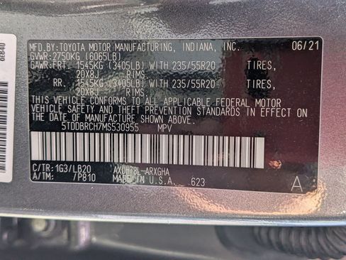 Used 2021 Toyota Highlander Limited AWD/4WD image 40