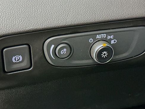 Used 2020 Buick Enclave Essence w/ LPO, Floor Liner Package image 15