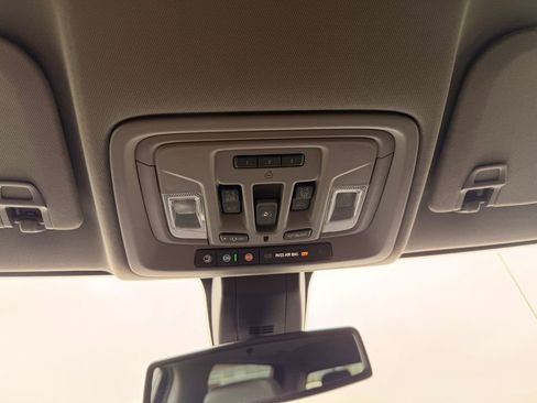 Used 2021 Chevrolet Silverado 1500 LTZ w/ LTZ Premium Package image 29