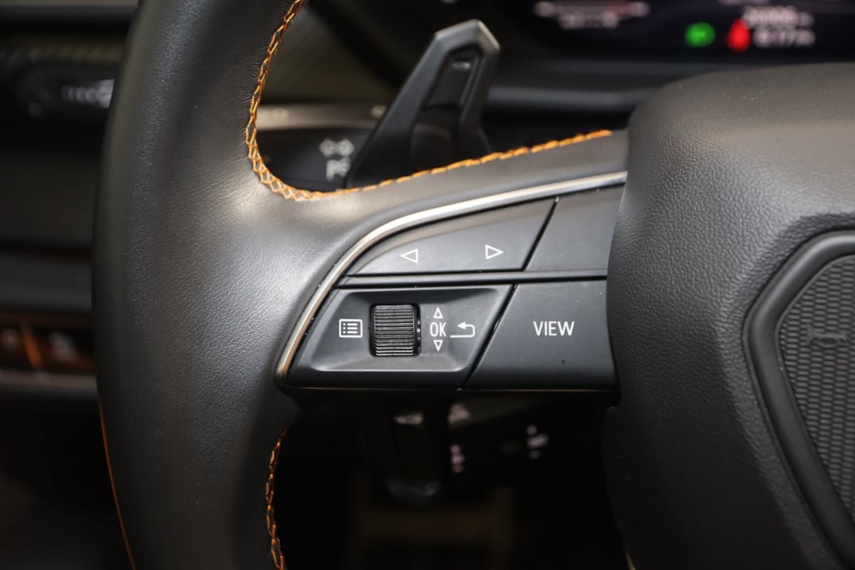 Used 2021 Lamborghini Urus AWD/4WD image 55