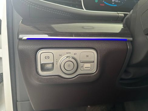 Used 2020 Mercedes-Benz GLS 450 4MATIC image 18