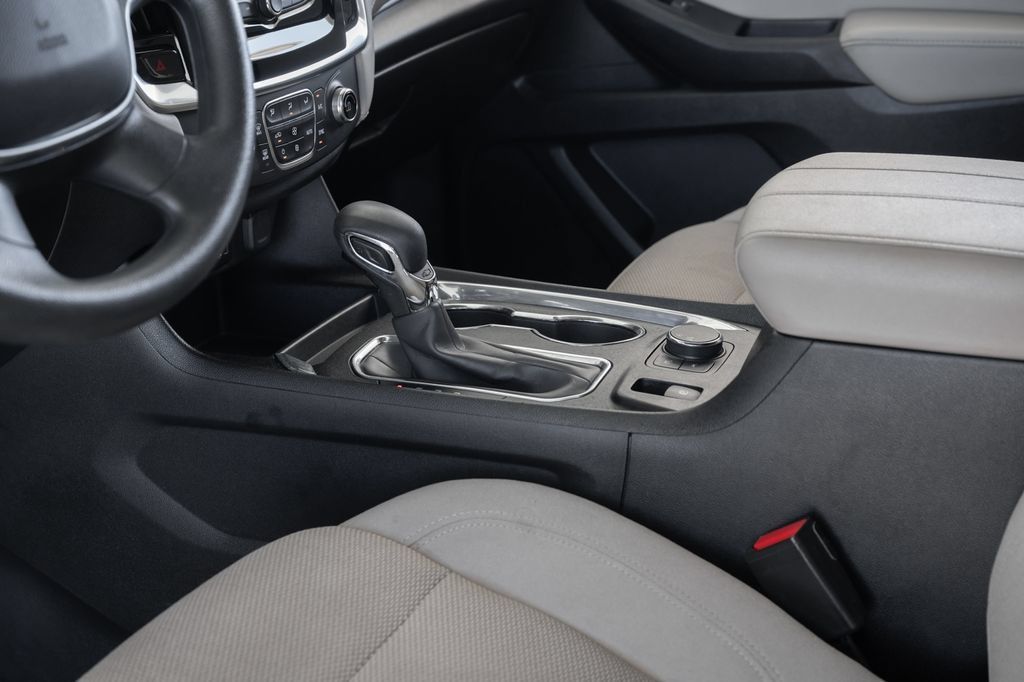 Used 2023 Chevrolet Traverse LS w/ Safety Package FWD image 31