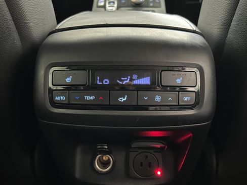 Used 2022 Hyundai Palisade SEL w/ Premium Package AWD/4WD image 30