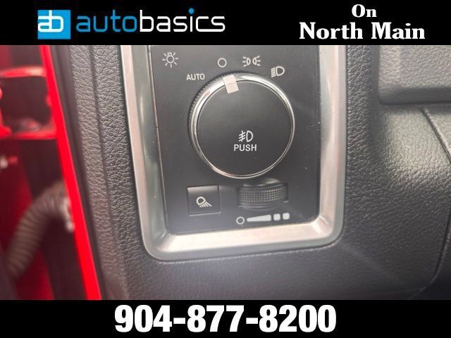 Used 2018 RAM 1500 Outdoorsman AWD/4WD image 30