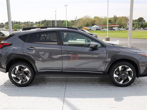 Certified 2024 Subaru Crosstrek 2.5i Limited w/ Crosstrek Mirror Package image 6