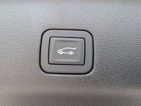 Certified 2026 GMC Yukon XL Elevation w/ Elevation Premium Package image 14