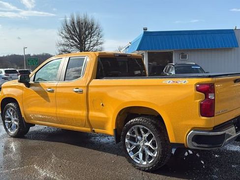 Used 2021 Chevrolet Silverado 1500 LT w/ Convenience Package II image 8