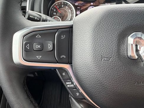 Used 2025 RAM 1500 Big Horn AWD/4WD image 33