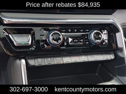New 2026 GMC Sierra 3500 Denali w/ Denali Reserve Package AWD/4WD image 18