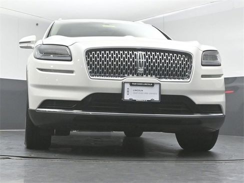Certified 2023 Lincoln Nautilus Reserve w/ Luxury Package image 38
