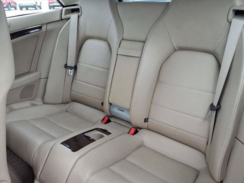 Used 2011 Mercedes-Benz E 350 Cabriolet image 11