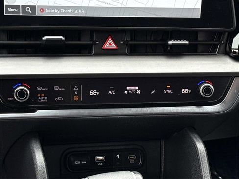 Used 2025 Kia Sportage EX w/ Premium Package image 22