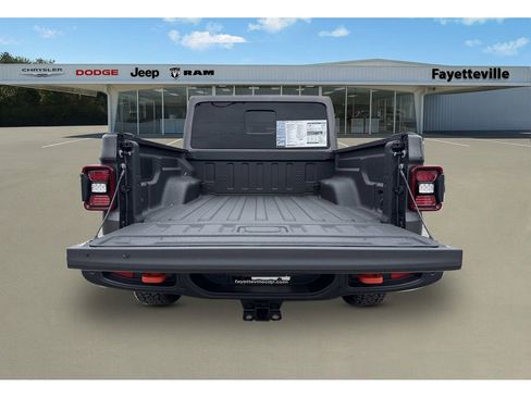 New 2026 Jeep Gladiator Mojave image 37