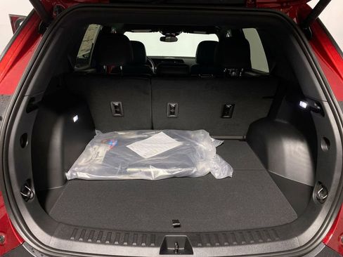 Used 2026 GMC Terrain Elevation w/ Elevation Premium Package image 23