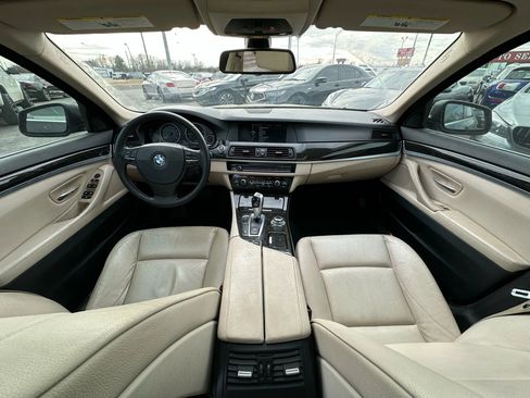 Used 2012 BMW 528i Sedan image 11