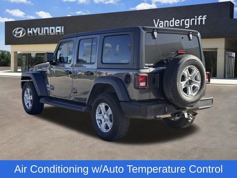 Used 2021 Jeep Wrangler Unlimited Sport image 12