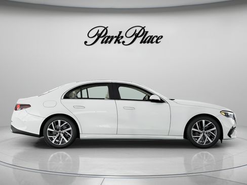 Used 2026 Mercedes-Benz E 350 Sedan image 25