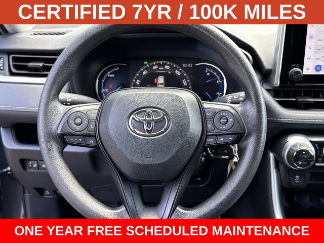 Used 2025 Toyota RAV4 LE AWD/4WD image 18