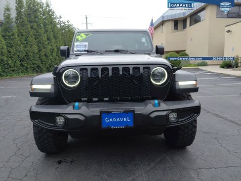 Used 2023 Jeep Wrangler Unlimited w/ Cold Weather Group AWD/4WD image 23