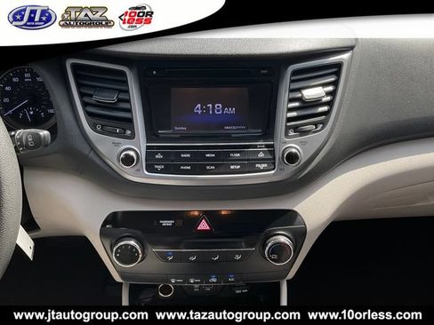 Used 2016 Hyundai Tucson SE FWD image 17