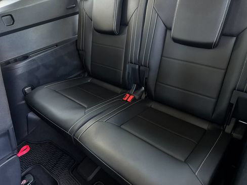 Used 2022 Volkswagen Atlas SE AWD/4WD image 14