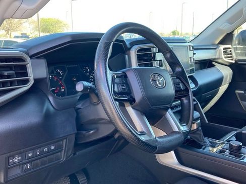 Used 2023 Toyota Tundra SR5 image 8