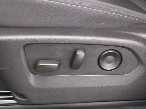 New 2025 Chevrolet Silverado 1500 Custom image 16