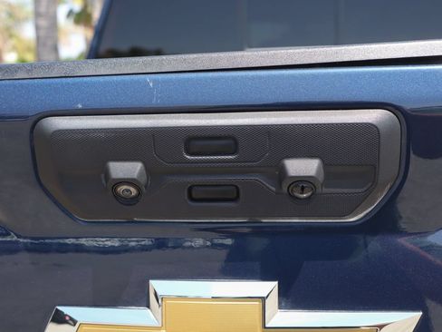 Used 2022 Chevrolet Silverado 2500 LTZ w/ LTZ Premium Texas Edition AWD/4WD image 54