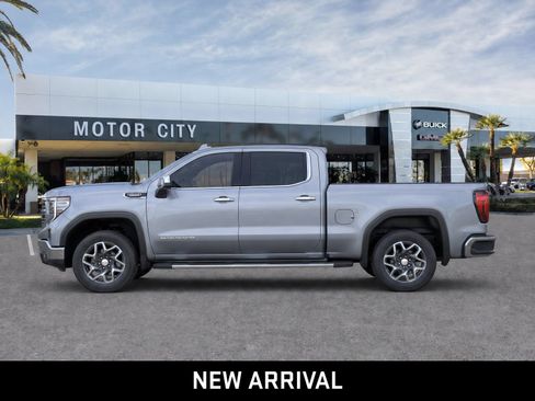 Certified 2023 GMC Sierra 1500 SLT w/ SLT Premium Package RWD image 8
