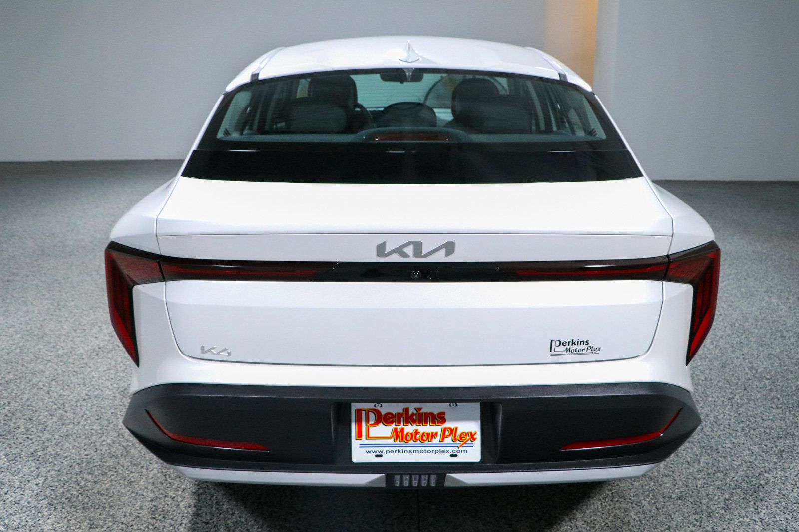Used 2025 Kia K4 FWD image 8