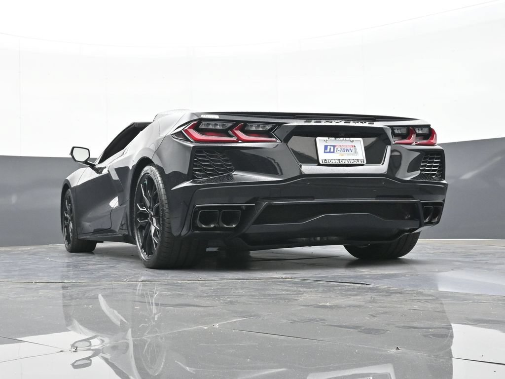 Used 2023 Chevrolet Corvette Stingray Premium Conv w/ Battery Protection Package RWD image 35