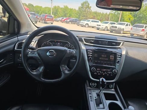 Used 2019 Nissan Murano SL w/ SL Technology Package FWD image 14